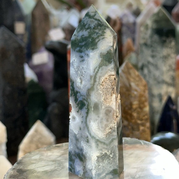 Moss Agate Crystal Point With Druzy! - Picture 4 of 11